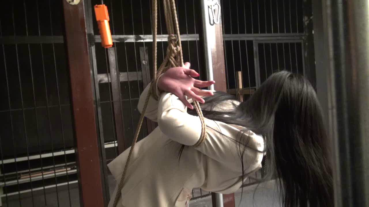 神艺缘027-调教白领 馨缘[00-32-10][20250325-230708510].jpg