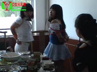 丽佳美亚 端午节KB宴和车内紧缚足球KB[00-13-13][20250417-210344566].jpg
