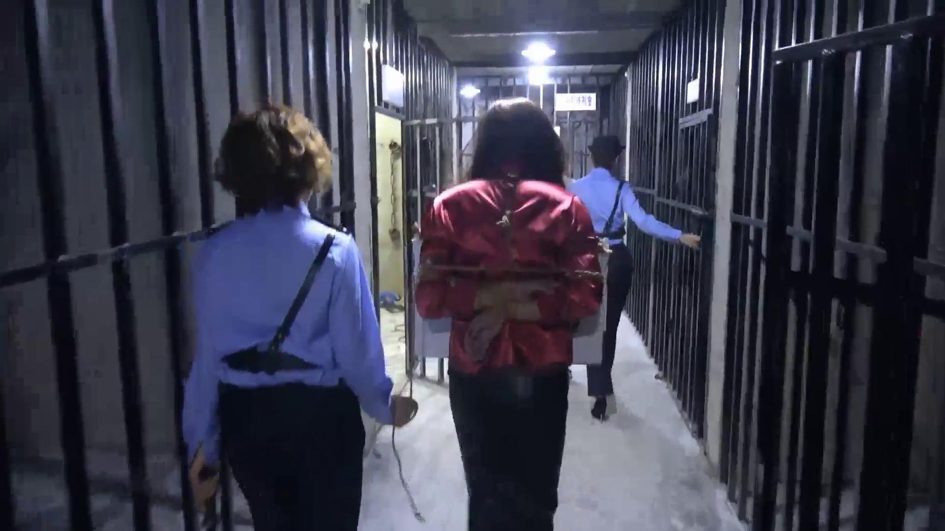 MJ影视 女警审问毒贩夫妻 完整版[00-13-31][20250518-133547476].jpg